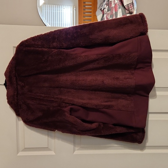 The North Face women's jacket - Picture 2 of 10